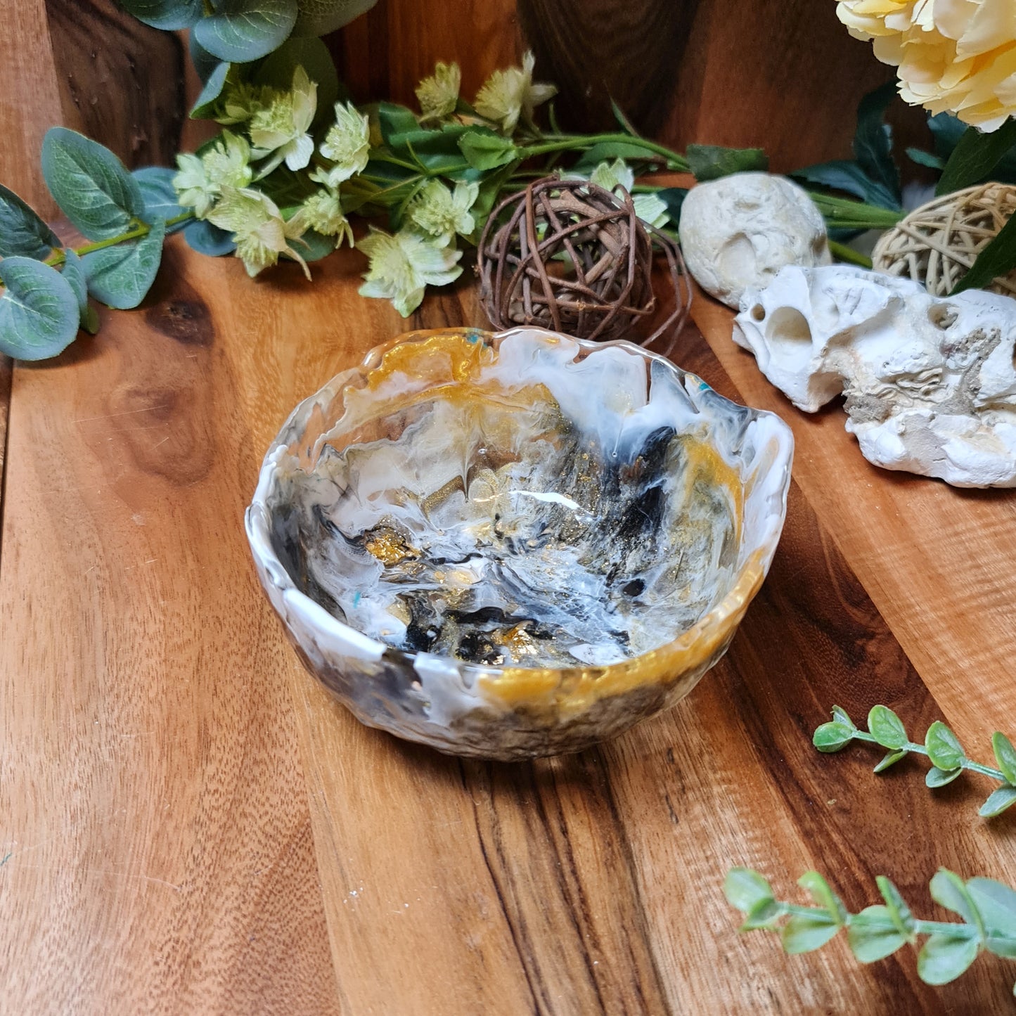 Epoxy Resin Bowl in White, Gold and Black