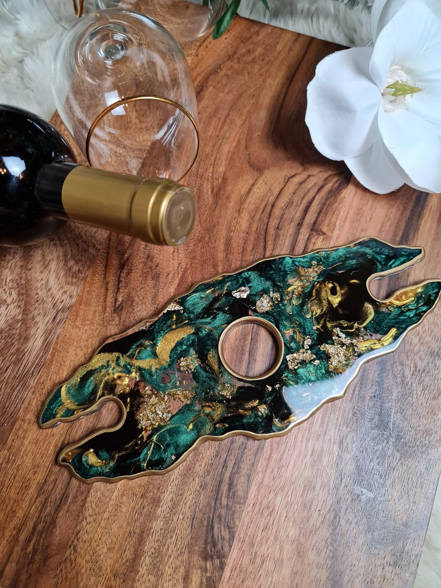 Glass and bottle holder in Emerald green with Gold flakes